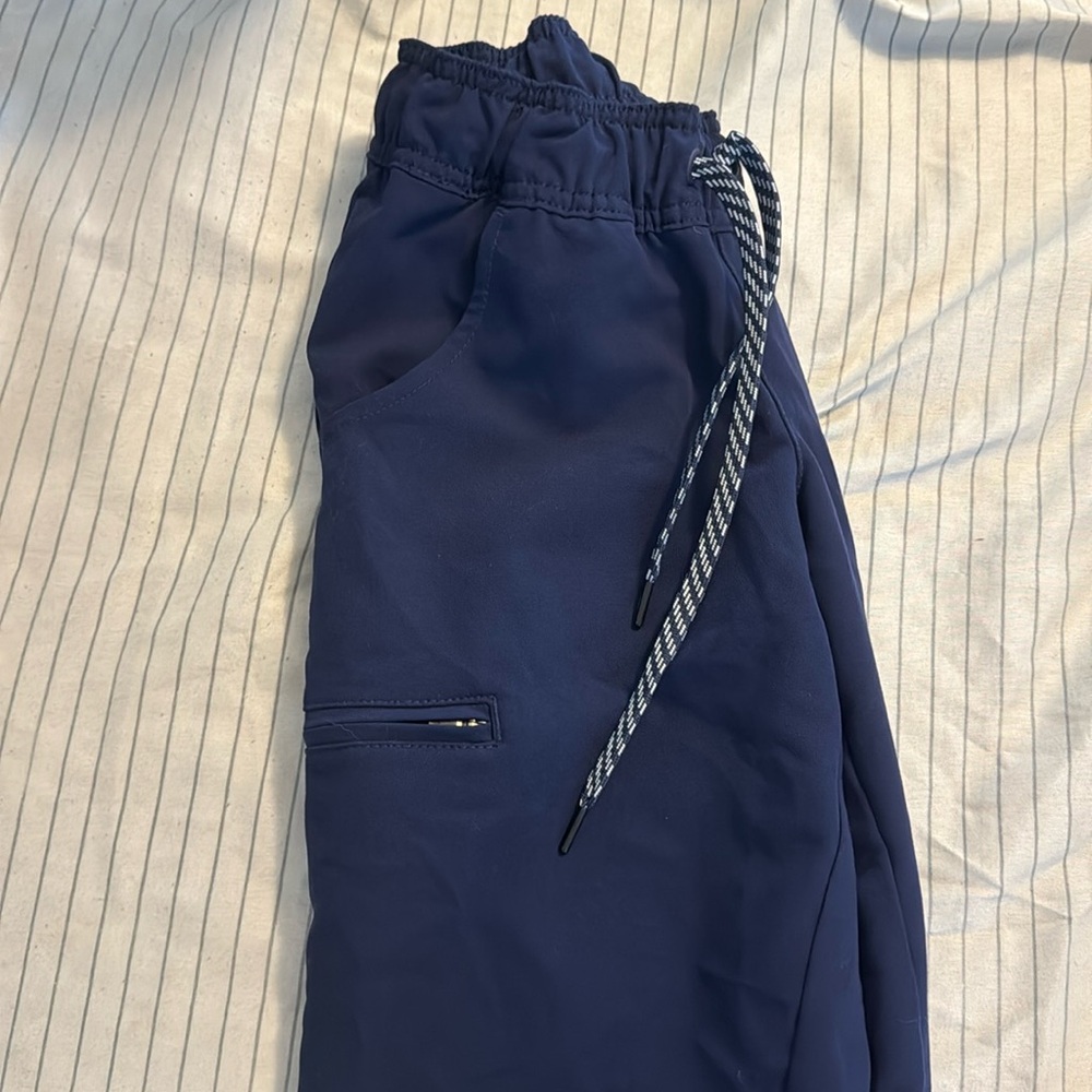 Jaanuu petite xxs navy joggers brand new never worn